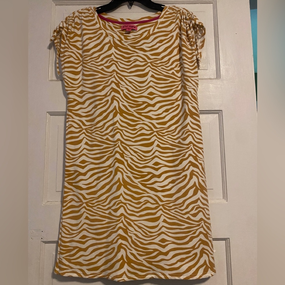 Great Betsy Johnson animal print dress size S